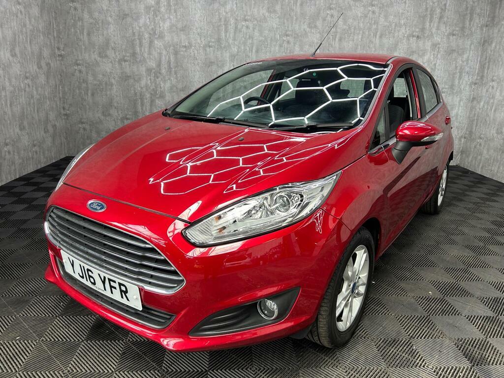 Ford Fiesta 1.0T Ecoboost Zetec Euro 6 S S Red
