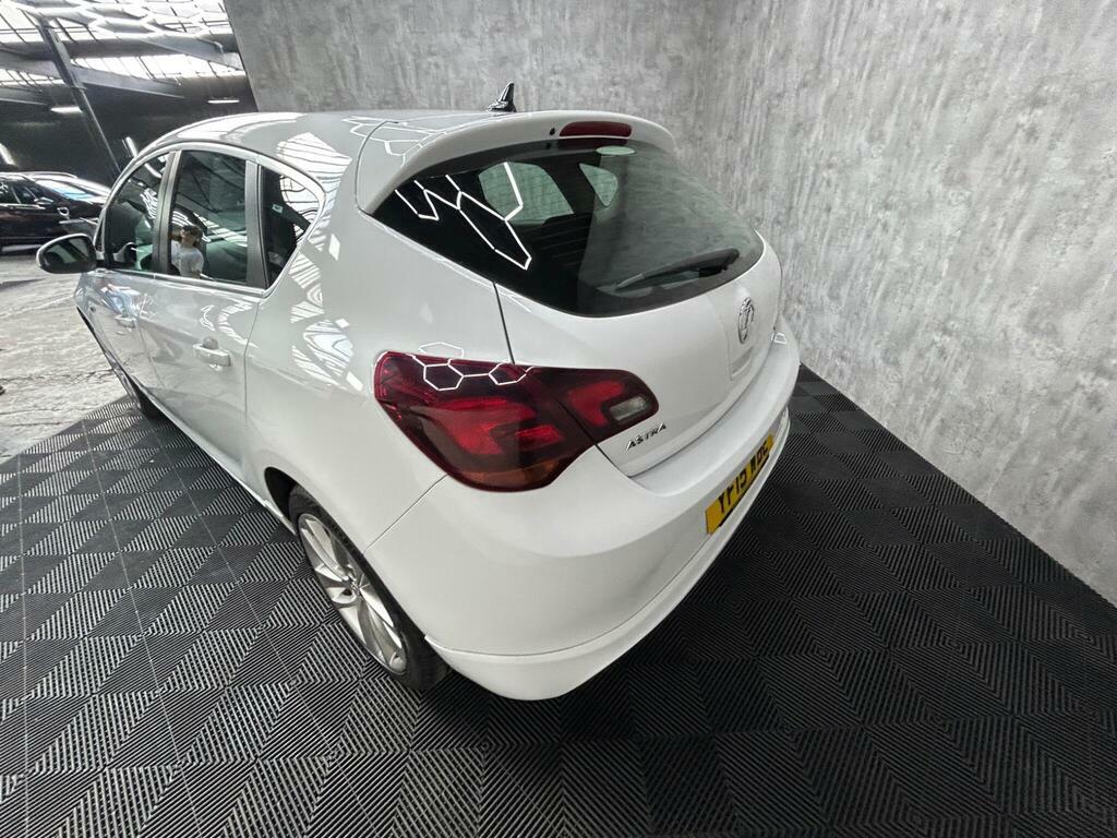 Vauxhall Astra Sri Cdti White #13