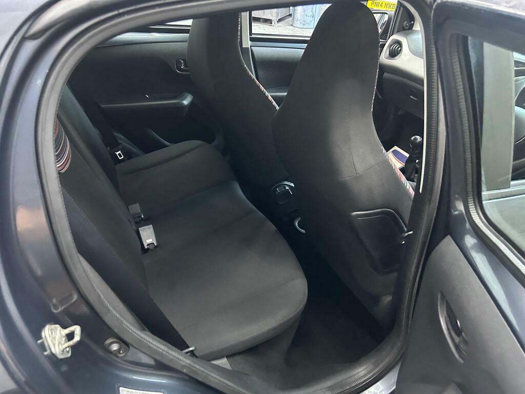 Citroen C1 Feel Puretech 1.2 Red #24