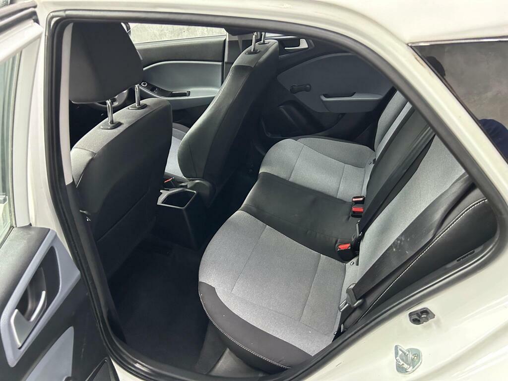 Hyundai I20 Hatchback 1.4 Se 2015 Grey #25