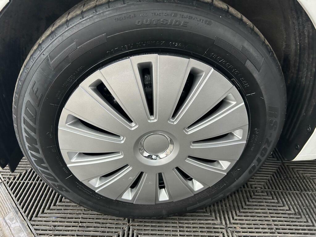 Hyundai I20 Hatchback 1.4 Se 2015 Grey #17
