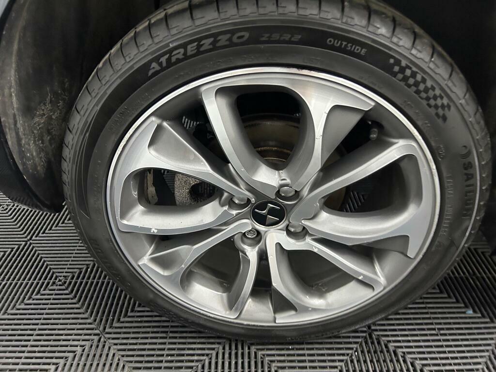 DS DS 4 1.2 Puretech Dstyle Nav Hatchback Manua Grey #19