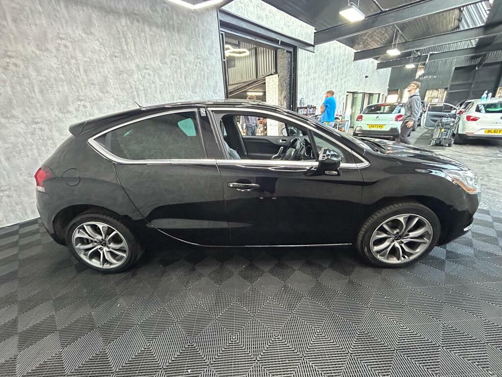 DS DS 4 1.2 Puretech Dstyle Nav Hatchback Manua Grey #7