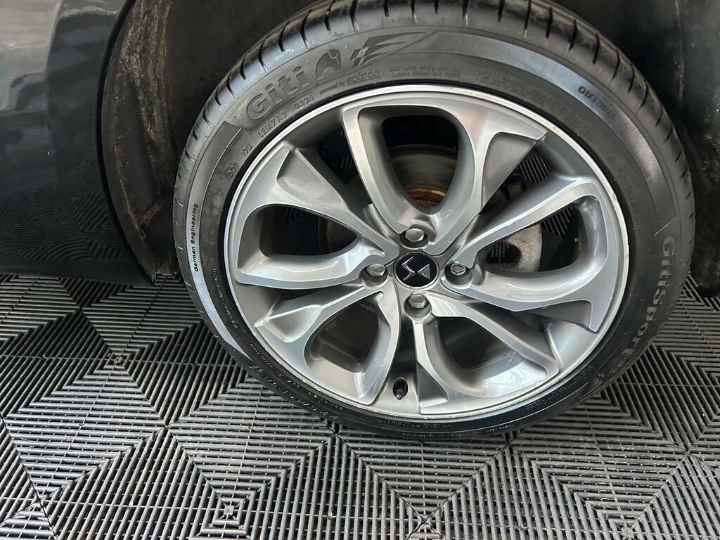 DS DS 4 1.2 Puretech Dstyle Nav Hatchback Manua Grey #18