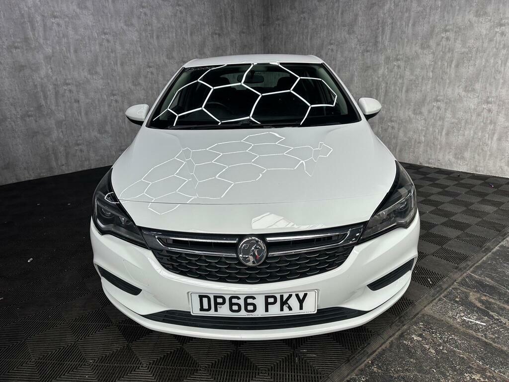 Vauxhall Astra 1.0I Turbo Ecoflex Tech Line Euro 6 S S DP66PKY White #3