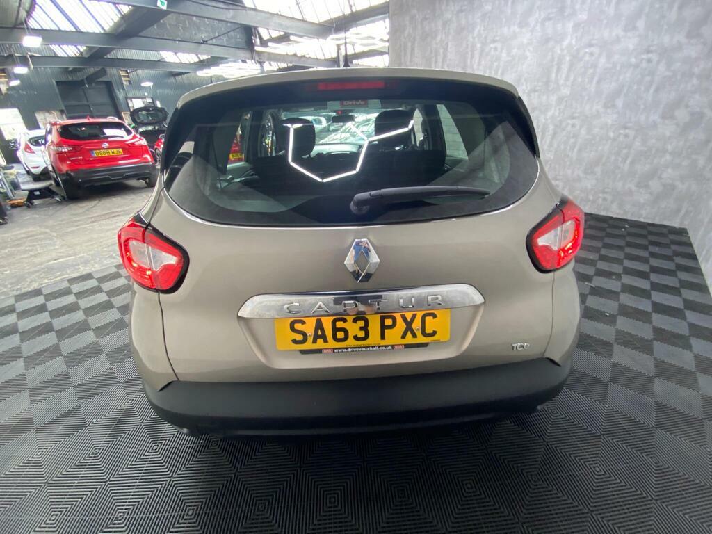 Renault Captur 2013 Renault Capturnbsp0.9 Tce Energy Dynamique M Black #11
