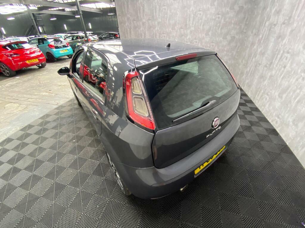 Fiat Punto Punto Pop Red #14