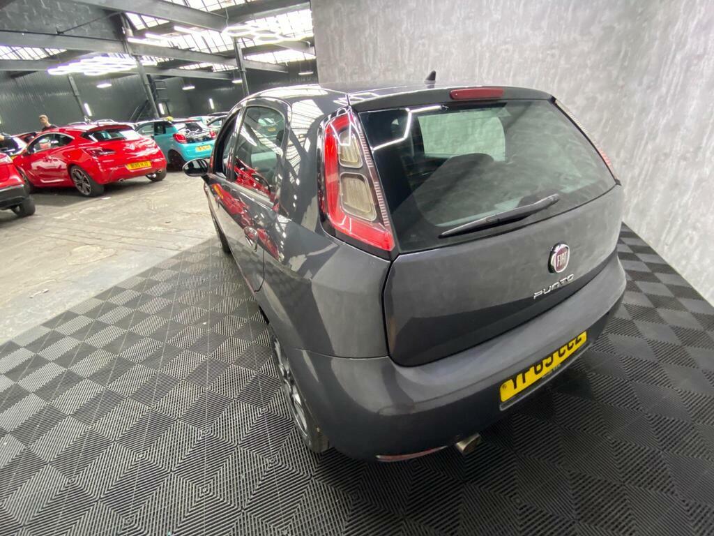 Fiat Punto Punto Pop Red #13