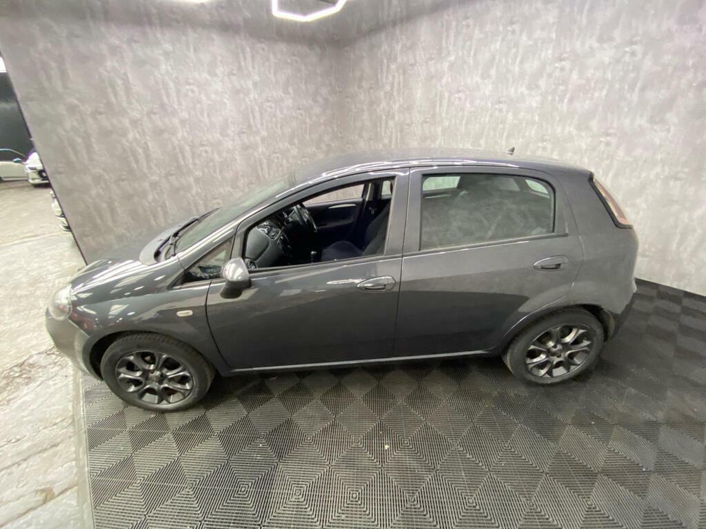Fiat Punto Punto Pop Red #16