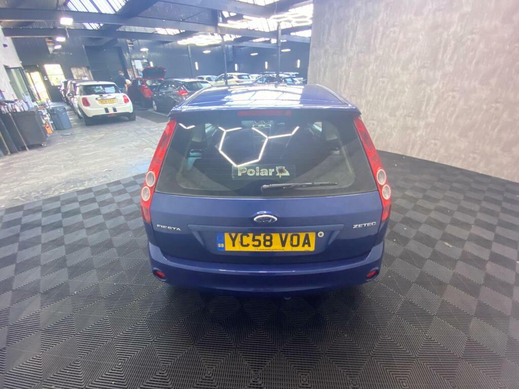 Ford Fiesta 1.25 Style Red #12