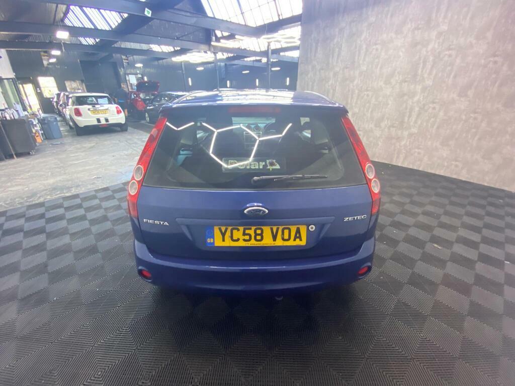 Ford Fiesta 1.25 Style Red #11