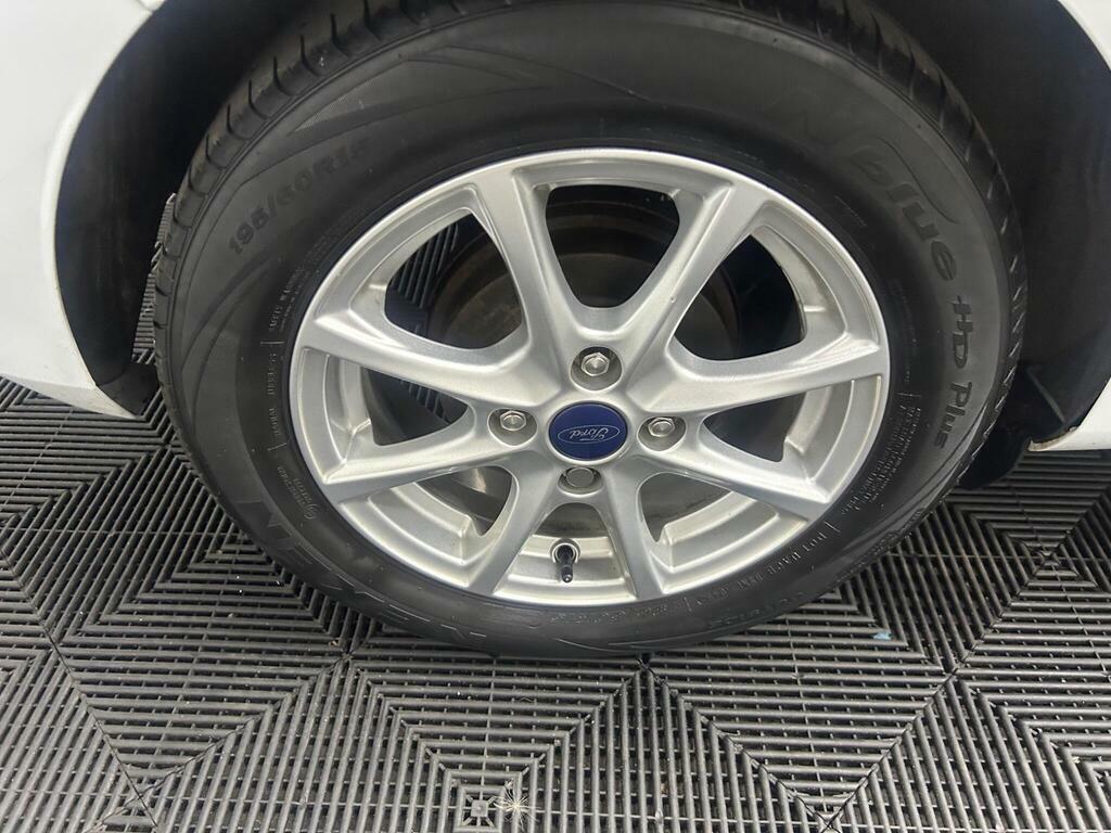 Ford Fiesta 1.0 Ecoboost Active Bo Play White #19