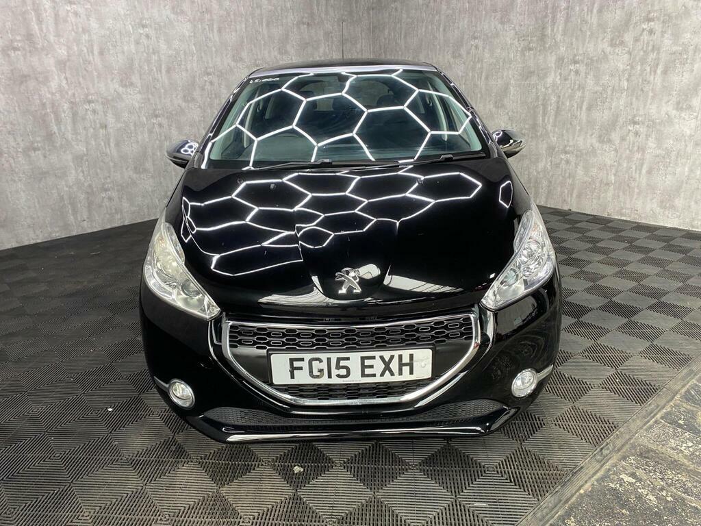 Peugeot 208 1.4 Hdi Style Euro 5 Black #3