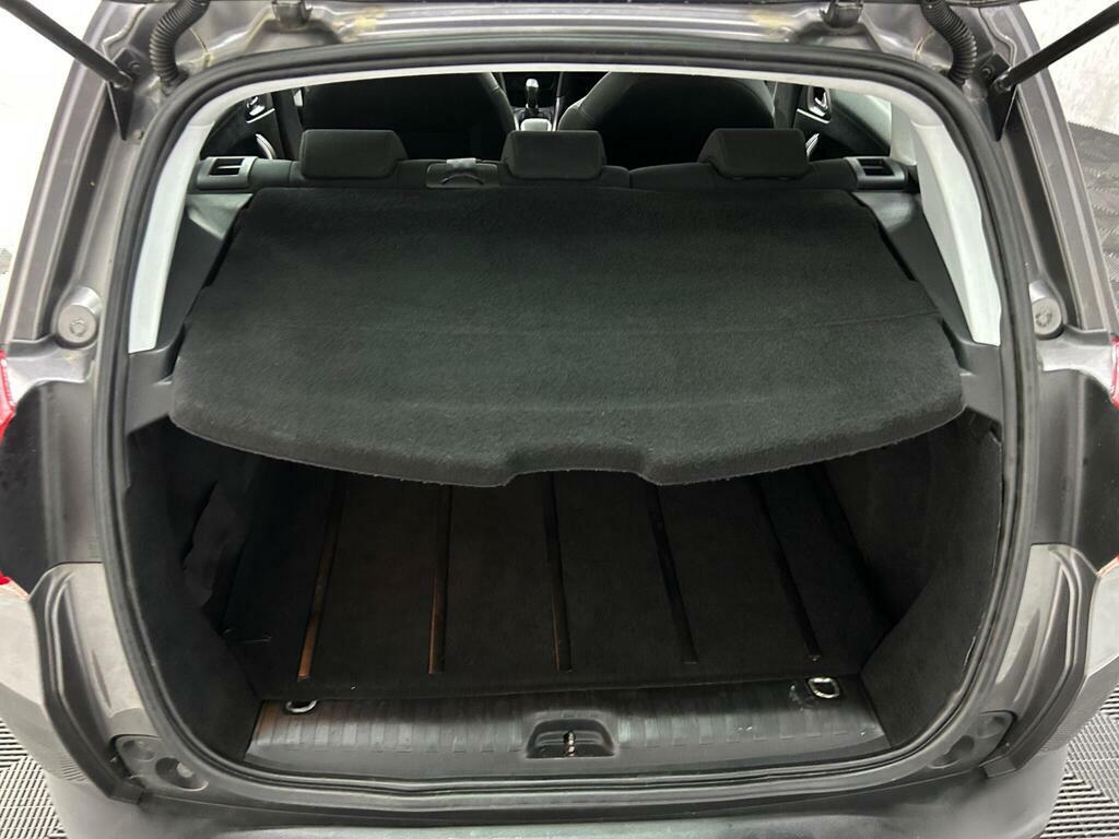 Peugeot 2008 2008 Active Hdi Blue #26