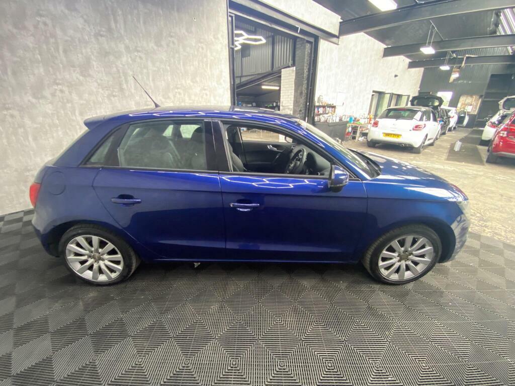 Audi A1 Hatchback 1.4 Tfsi Sport Euro 5 Ss 201313 Blue #7