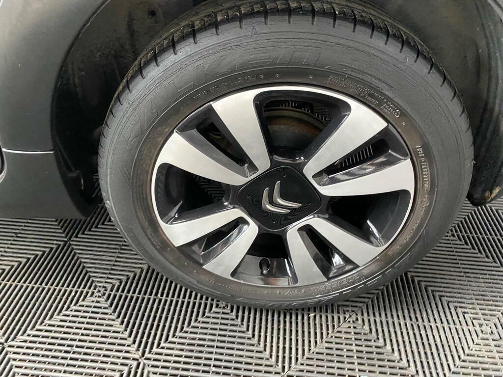 Citroen C3 2018 Citroen C3 1.2 Puretech Flair Red #18