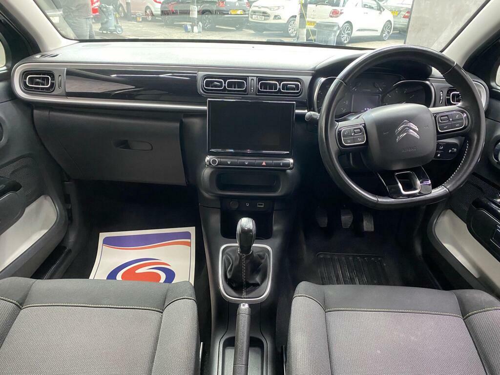 Citroen C3 2018 Citroen C3 1.2 Puretech Flair Red #23