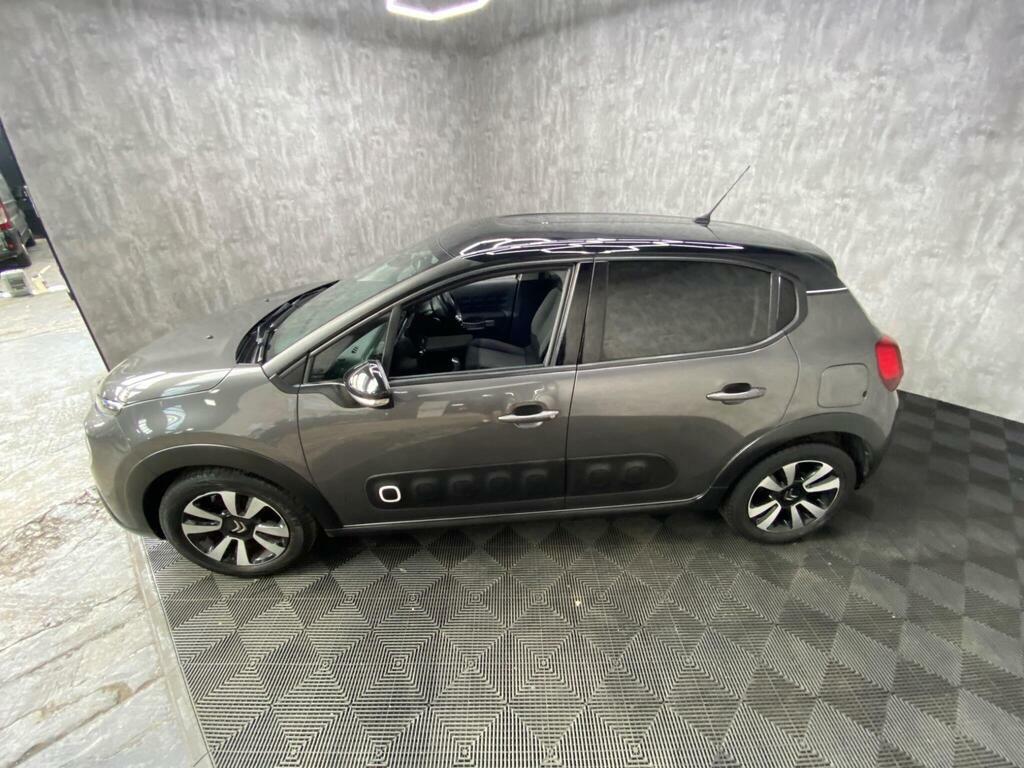 Citroen C3 2018 Citroen C3 1.2 Puretech Flair Red #16