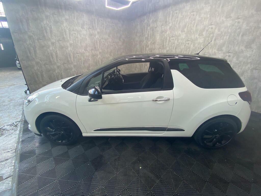DS DS 3 1.6 Bluehdi 120 Ultra Prestige Black #15