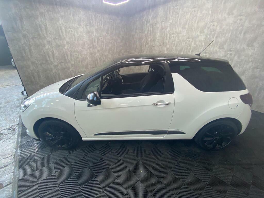 DS DS 3 1.6 Bluehdi 120 Ultra Prestige Black #16