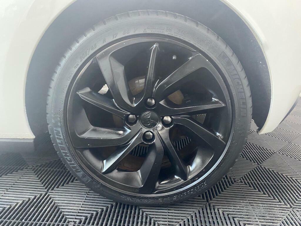 DS DS 3 1.6 Bluehdi 120 Ultra Prestige Black #18