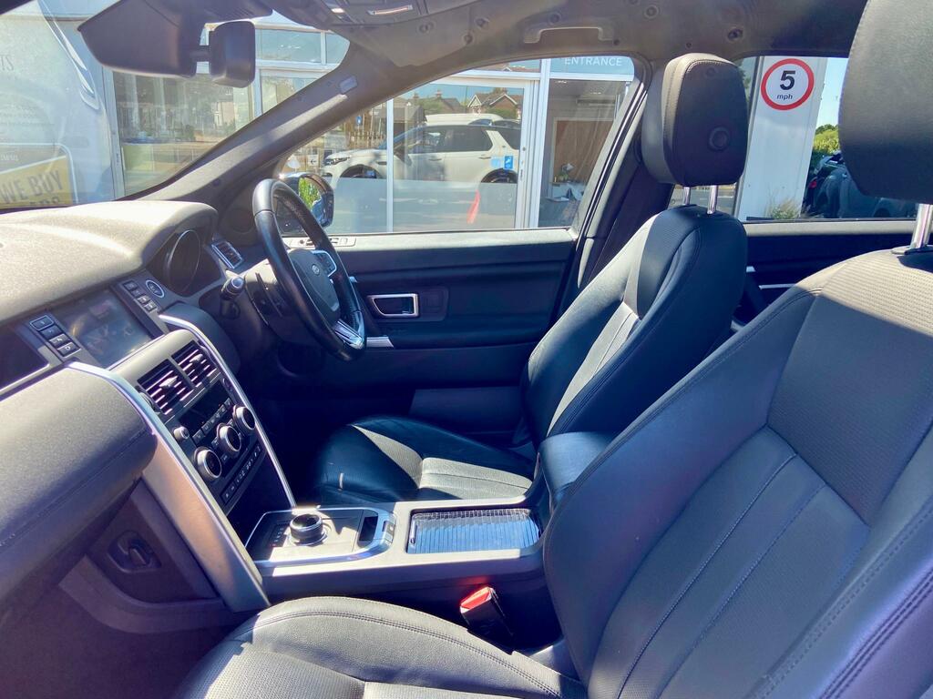 Land Rover Discovery Sport Hse Black #25