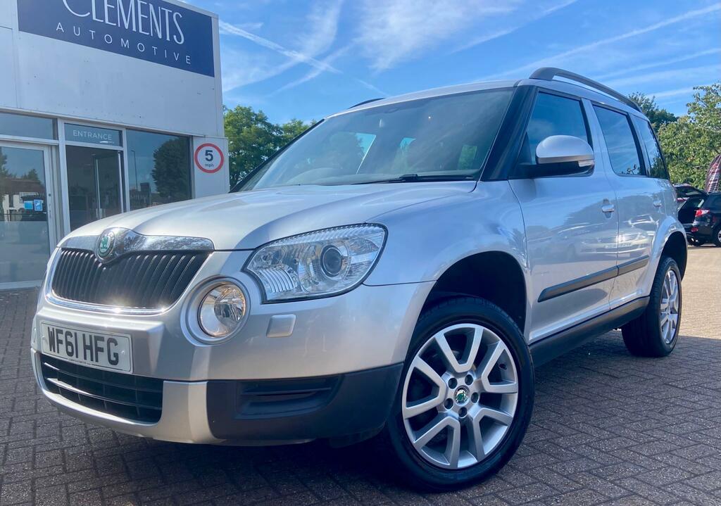 Skoda Yeti Suv 1.6 Tdi Greenline II Se Euro 5 Ss 2012 Beige #1