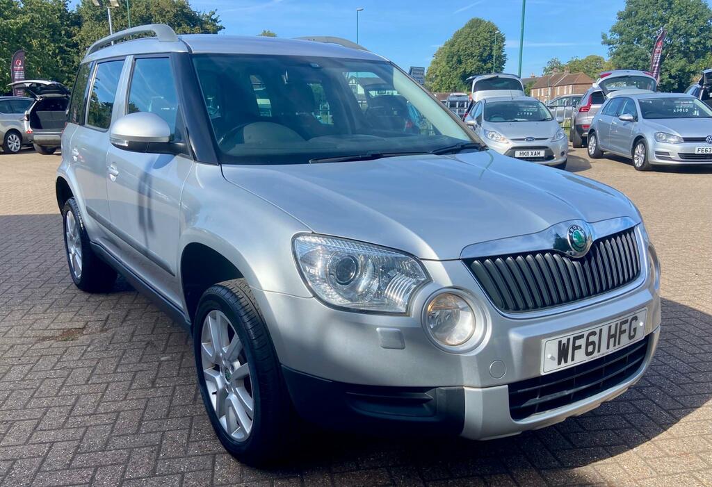 Skoda Yeti Suv 1.6 Tdi Greenline II Se Euro 5 Ss 2012 Beige #3