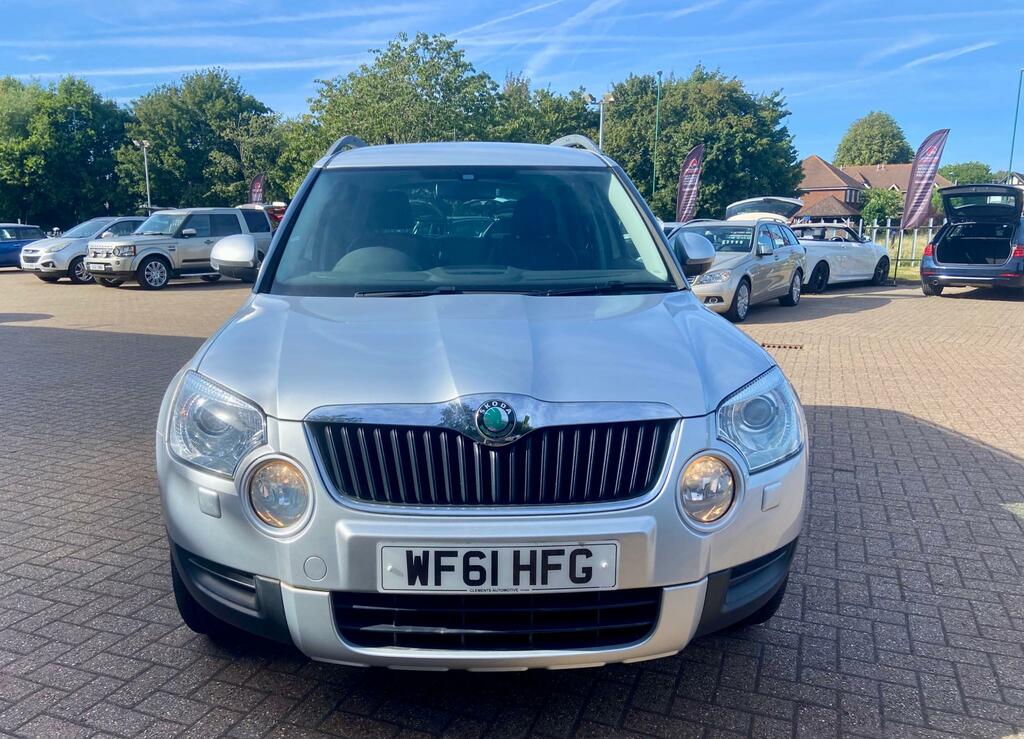 Skoda Yeti Suv 1.6 Tdi Greenline II Se Euro 5 Ss 2012 Beige #6