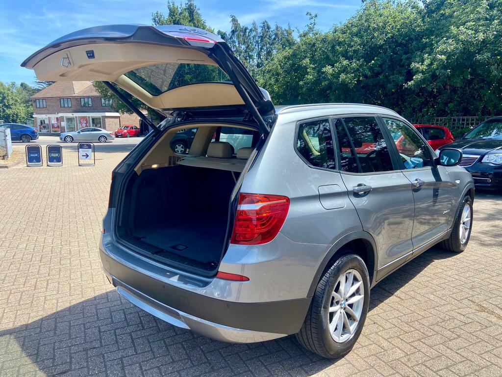 BMW X3 Se Silver #9