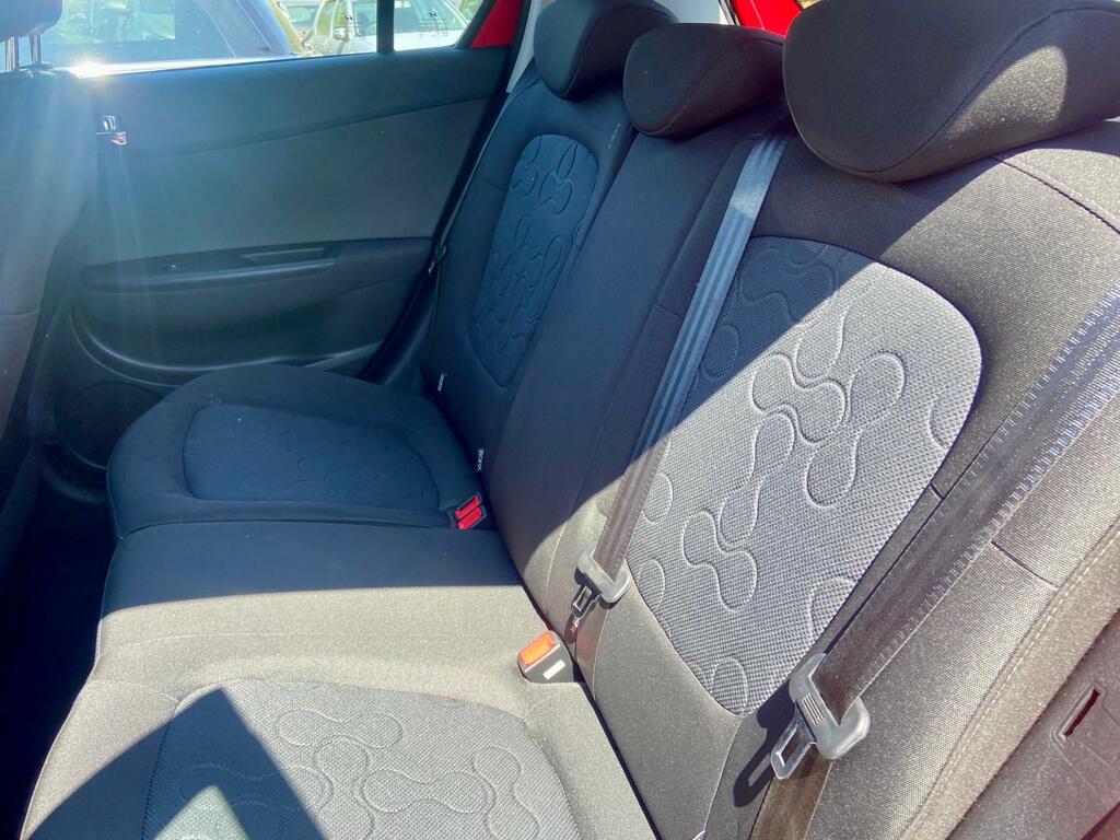 Hyundai I20 Active Silver #17