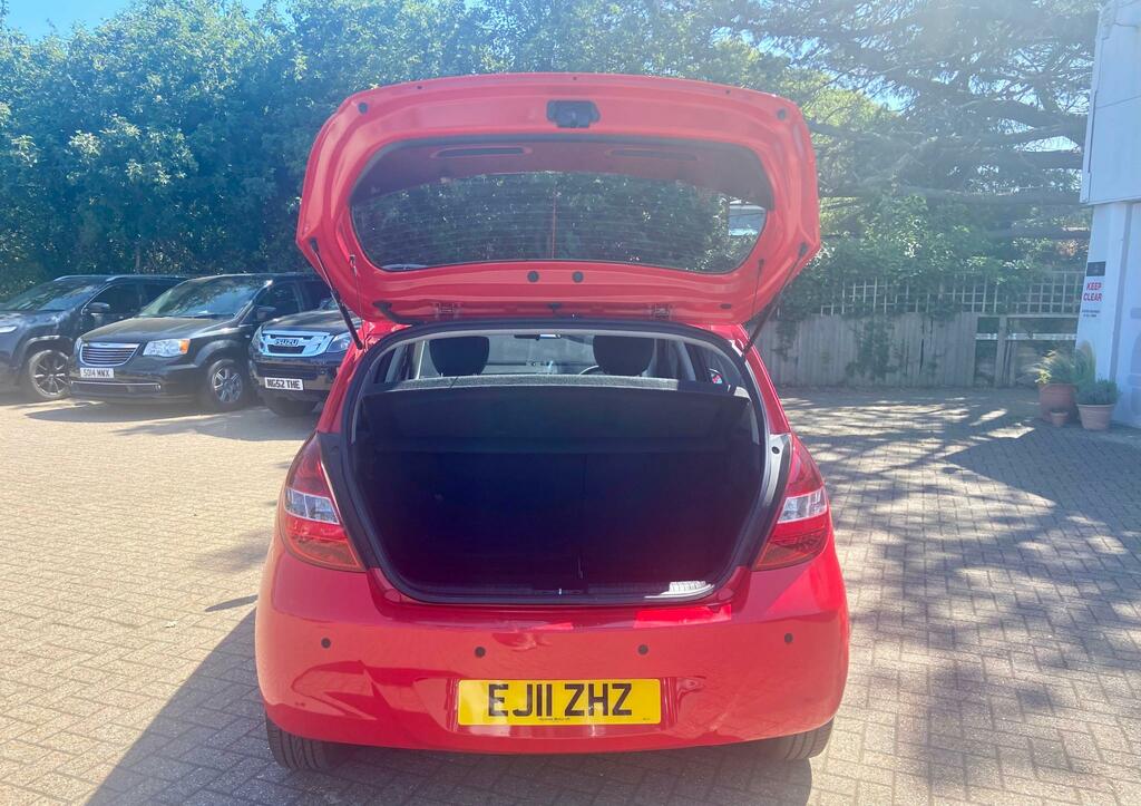 Hyundai I20 Active Silver #8