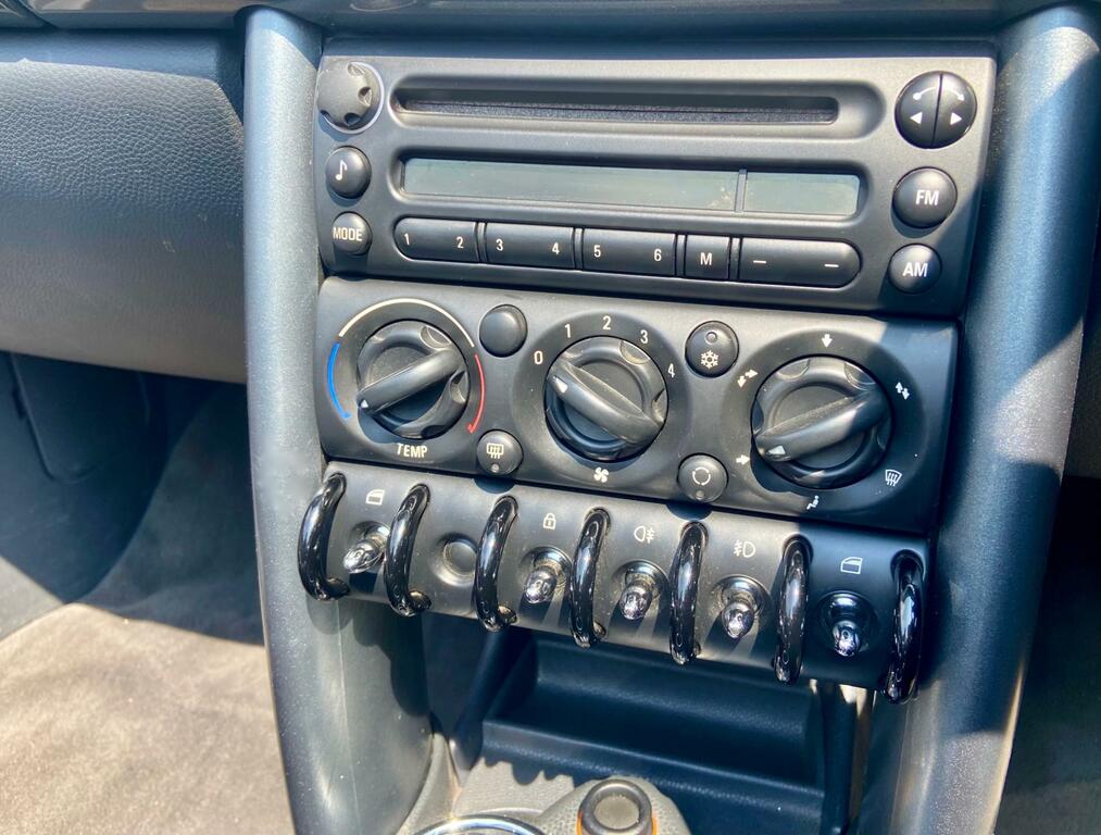 Mini Convertible 1.6 Cooper S Sidewalk Euro 4 Black #18