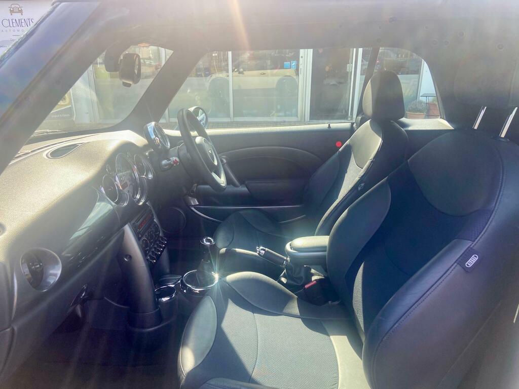 Mini Convertible 1.6 Cooper S Sidewalk Euro 4 Black #25