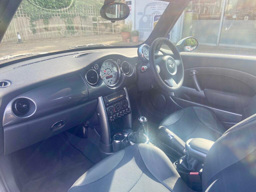 Mini Convertible 1.6 Cooper S Sidewalk Euro 4 Black #23