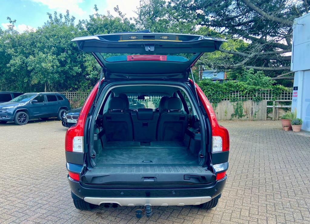 Volvo XC90 Es White #11
