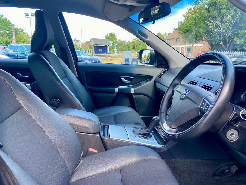 Volvo XC90 Es White #15