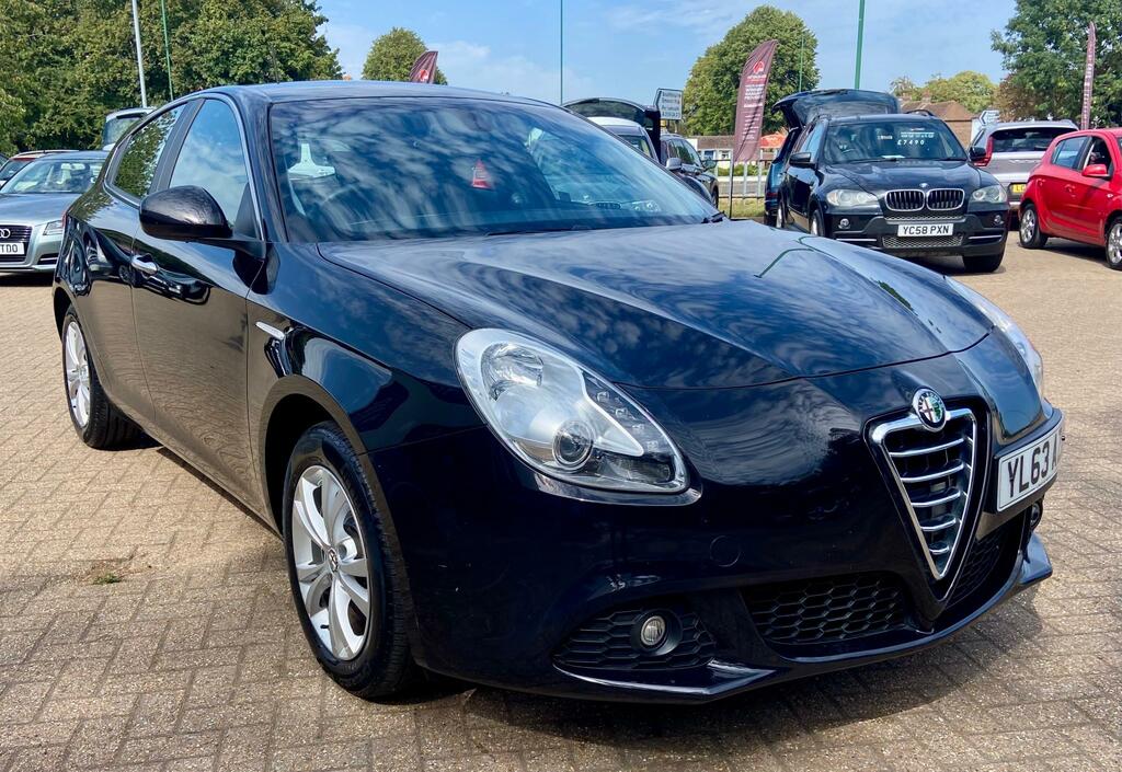 Alfa Romeo Giulietta 2.0 Jtdm-2 Lusso Hatchback Black #3