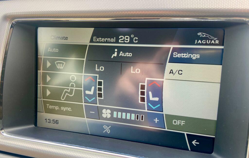 Jaguar XF V6 Premium Luxury Gold #16