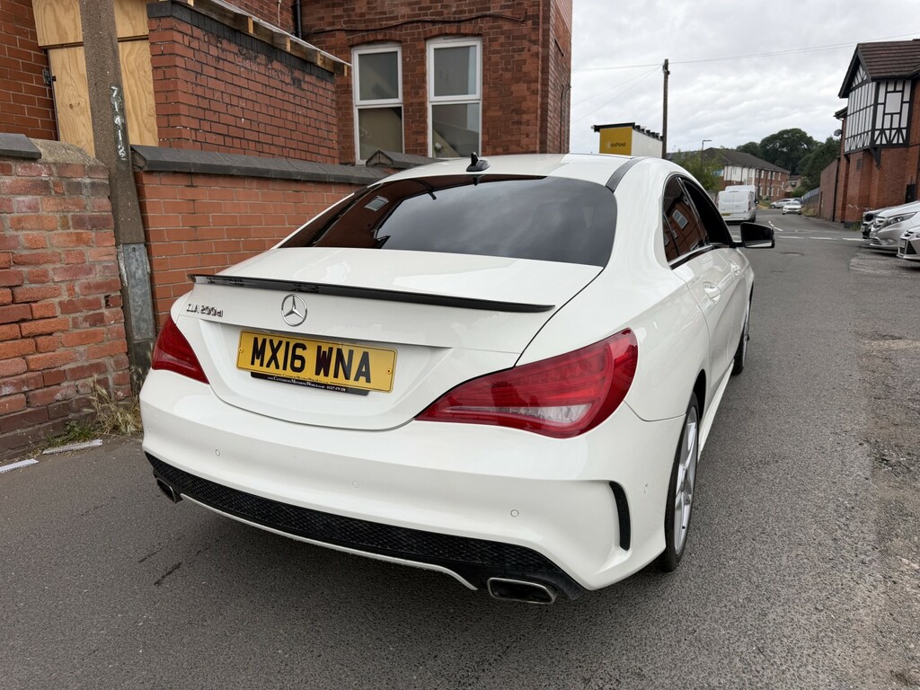 Mercedes-Benz CLA Class 2.1 Cla200d Amg Sport White #4