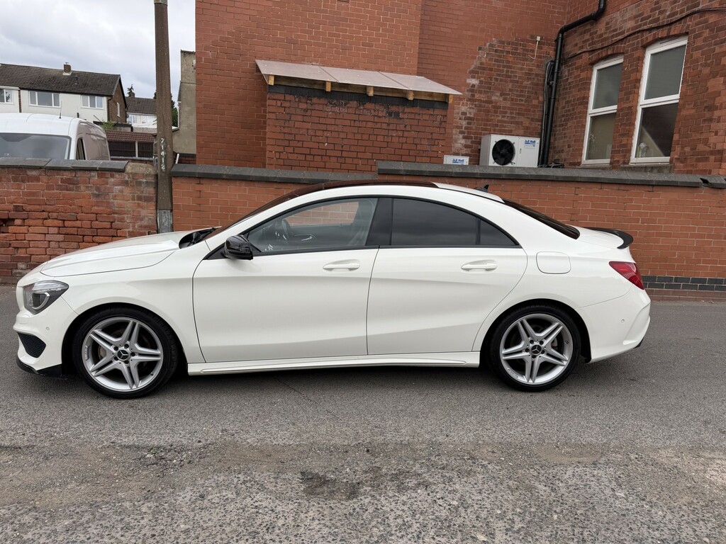 Mercedes-Benz CLA Class 2.1 Cla200d Amg Sport White #6