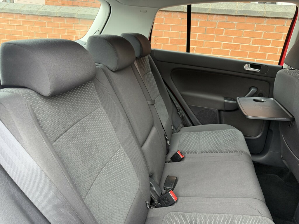 Volkswagen Golf Plus Plus Hatchback Black #10