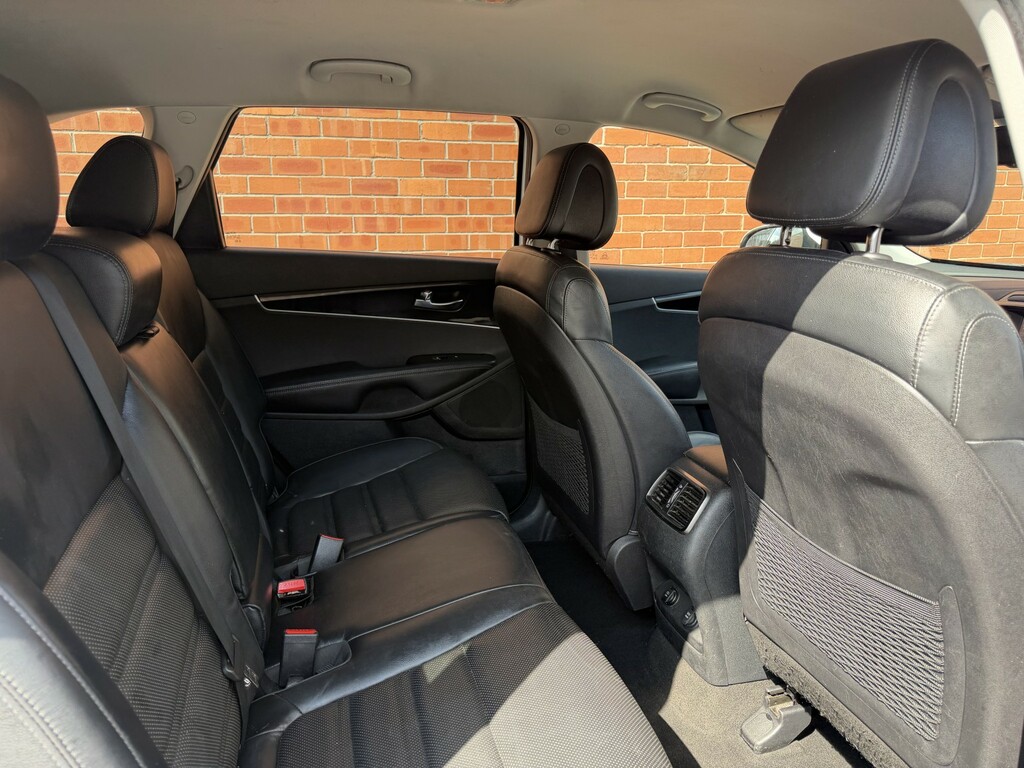 Kia Sorento 2.2 Crdi Kx-3 Black #10