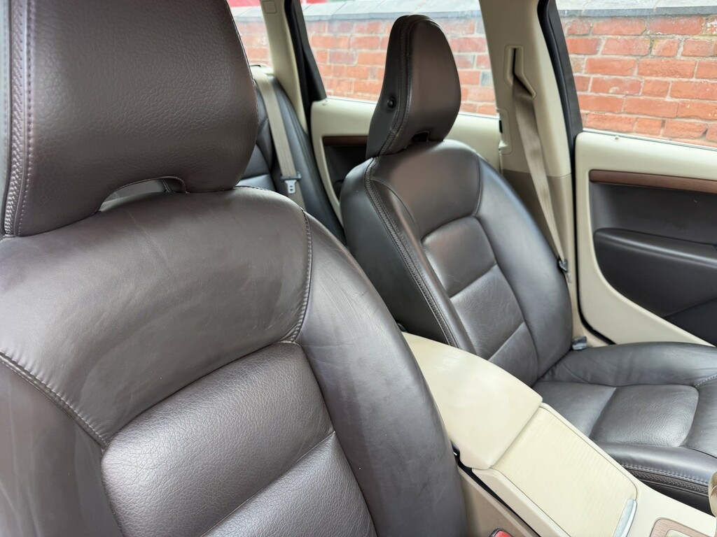Volvo XC70 2.4 D5 Se Lux Geartronic Awd Euro 4 Grey #9