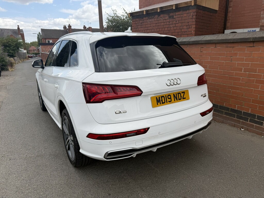 Audi Q5 2.0 Tdi 40 S Line White #6