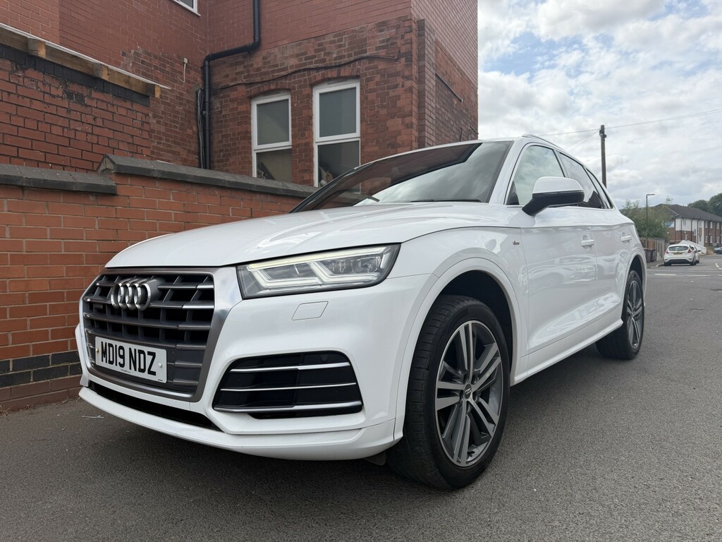 Audi Q5 2.0 Tdi 40 S Line White #4
