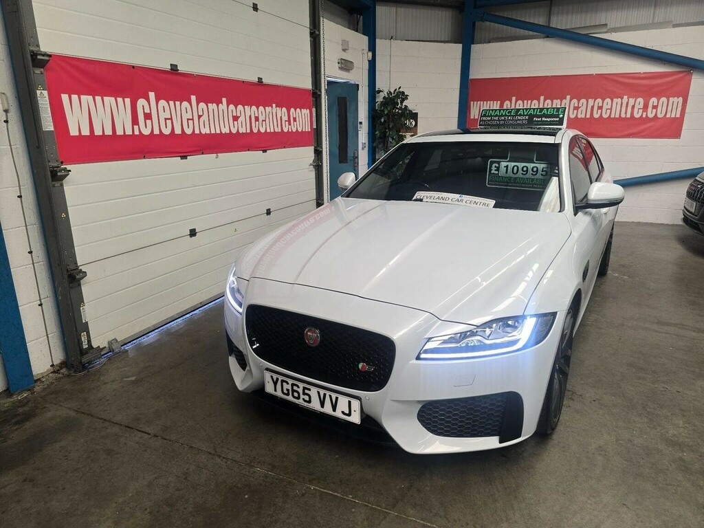 Jaguar XF 3.0D V6 S Euro 6 Ss White #4