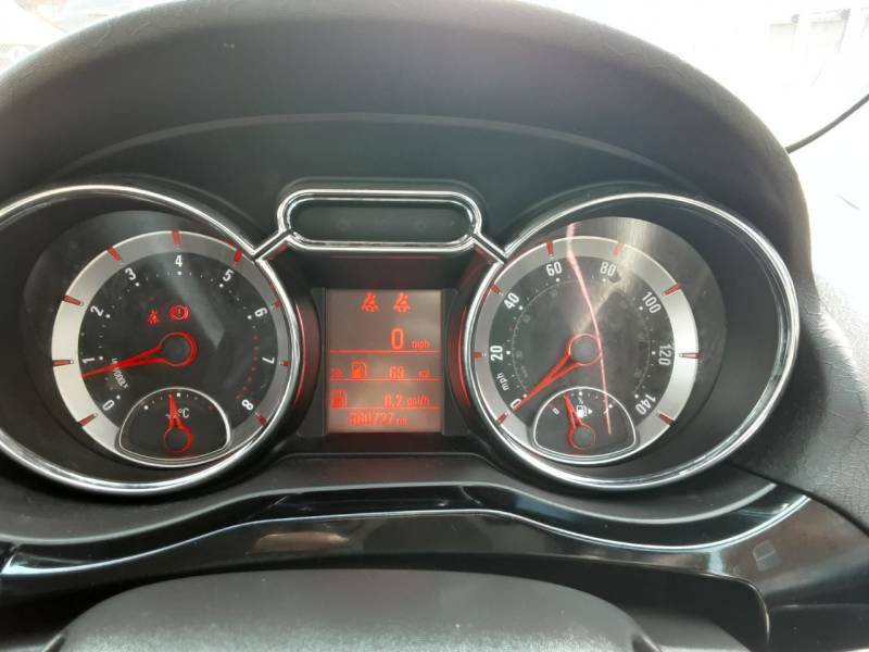 Vauxhall Adam 1.2I Energised Red #9