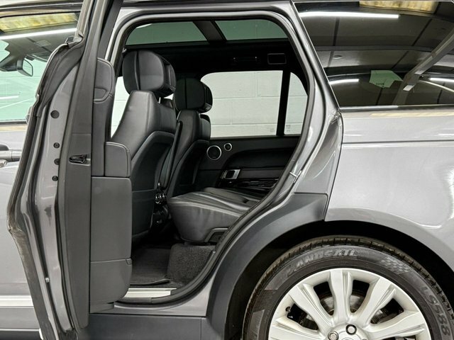 Land Rover Range Rover 3.0 Tdv6 Vogue 258 Bhp Open Pan Roof Tv Sat Nav Black #35