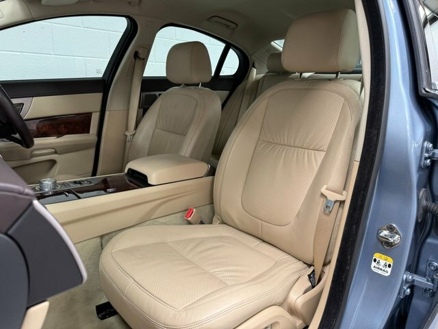 Jaguar XF 2.7D Luxury Spares Or Repairs Only Gold #35